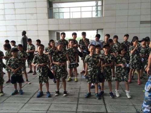黄埔军事夏令营-孩子假期不错的选择