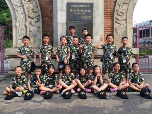 青少年自我伤害原因来自自己